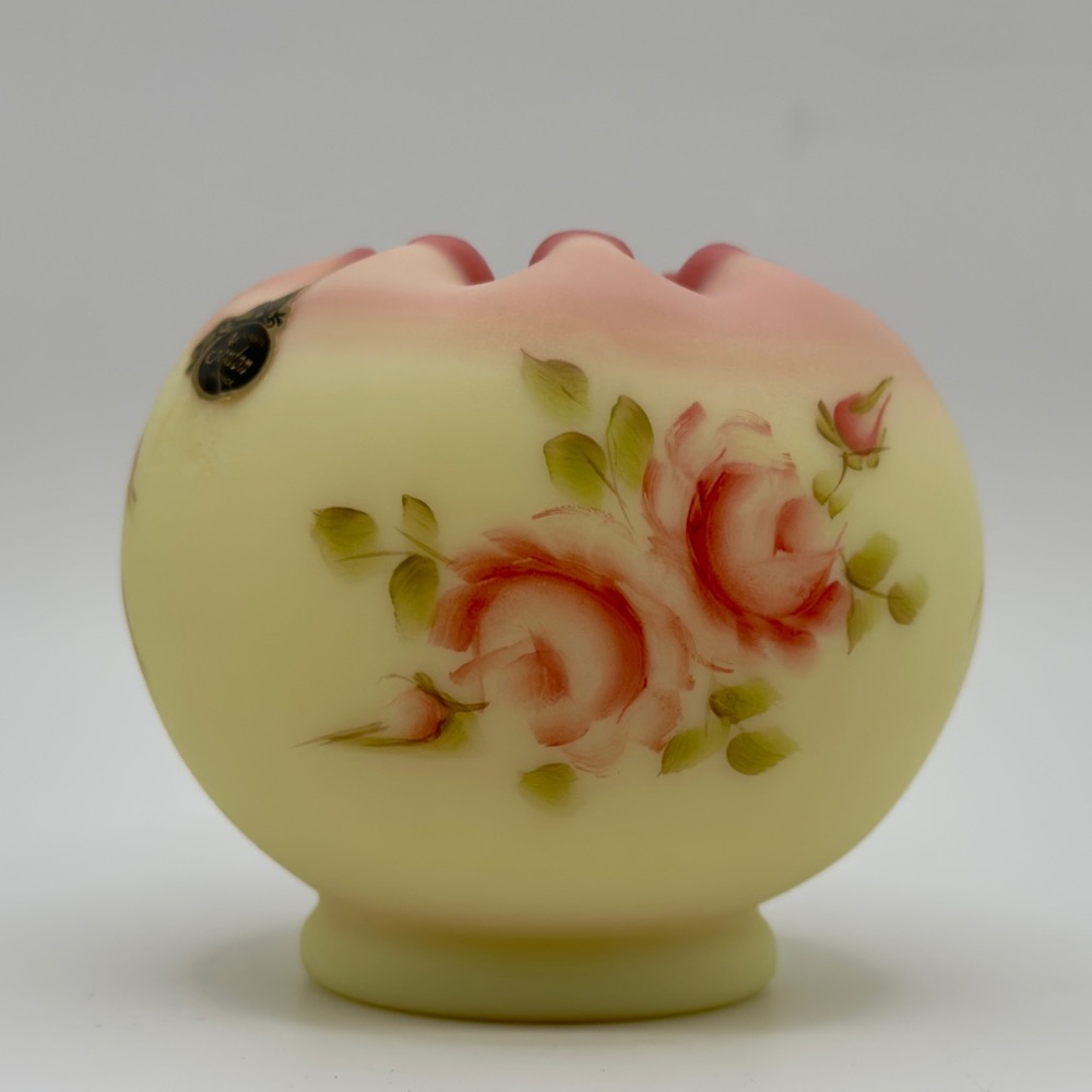 Fenton Blush Pink and Cream Rose Vase